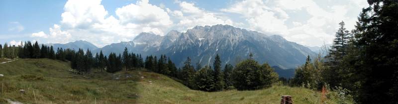 der erste Blick auf den Karwendel